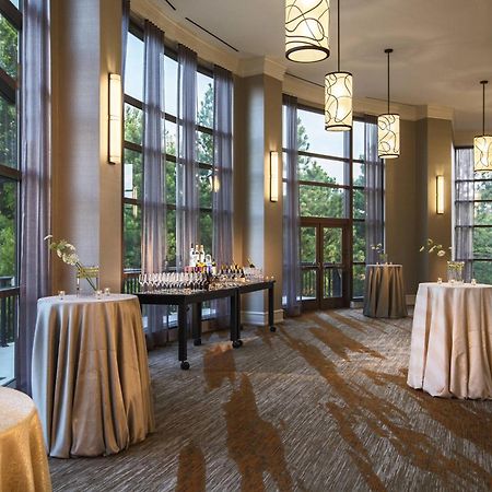 Renaissance Raleigh North Hills Hotel Eksteriør billede