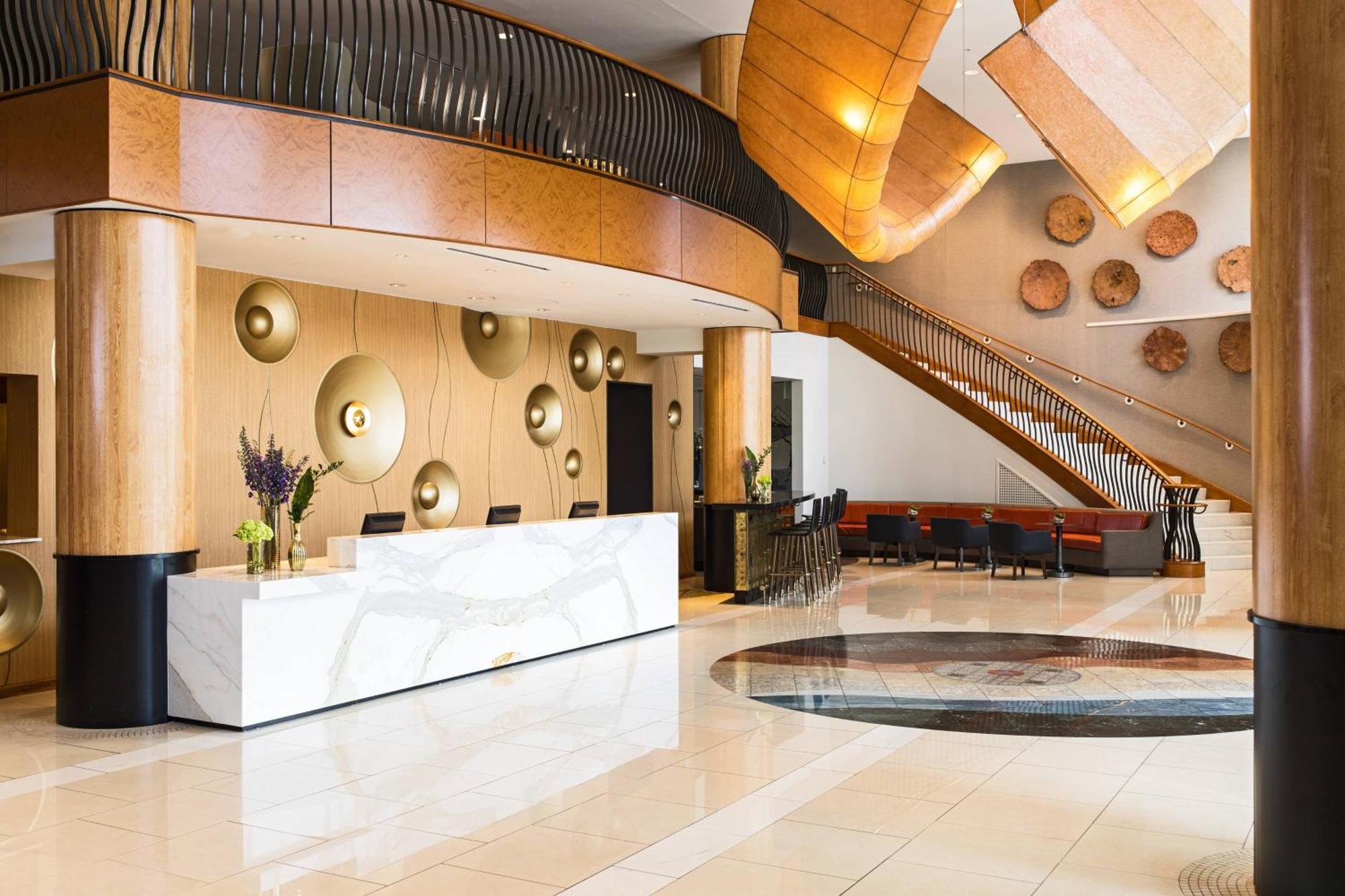 Renaissance Raleigh North Hills Hotel Eksteriør billede
